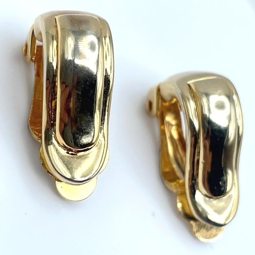 Vintage Gold-Tone Classic Fashion Hollow Pierced Ladies J-Hoop Clip-On Earrings
